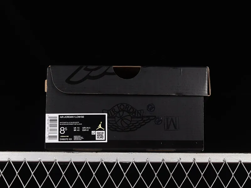 All categories Air Jordan Jordan series basketball shoes Air Jordan 1 Low G version pure original Air Jordan 1 Low "Tear-Away" AJ1 Joe 1 white laser Tear-Away low-top basketball shoes DX6070-101